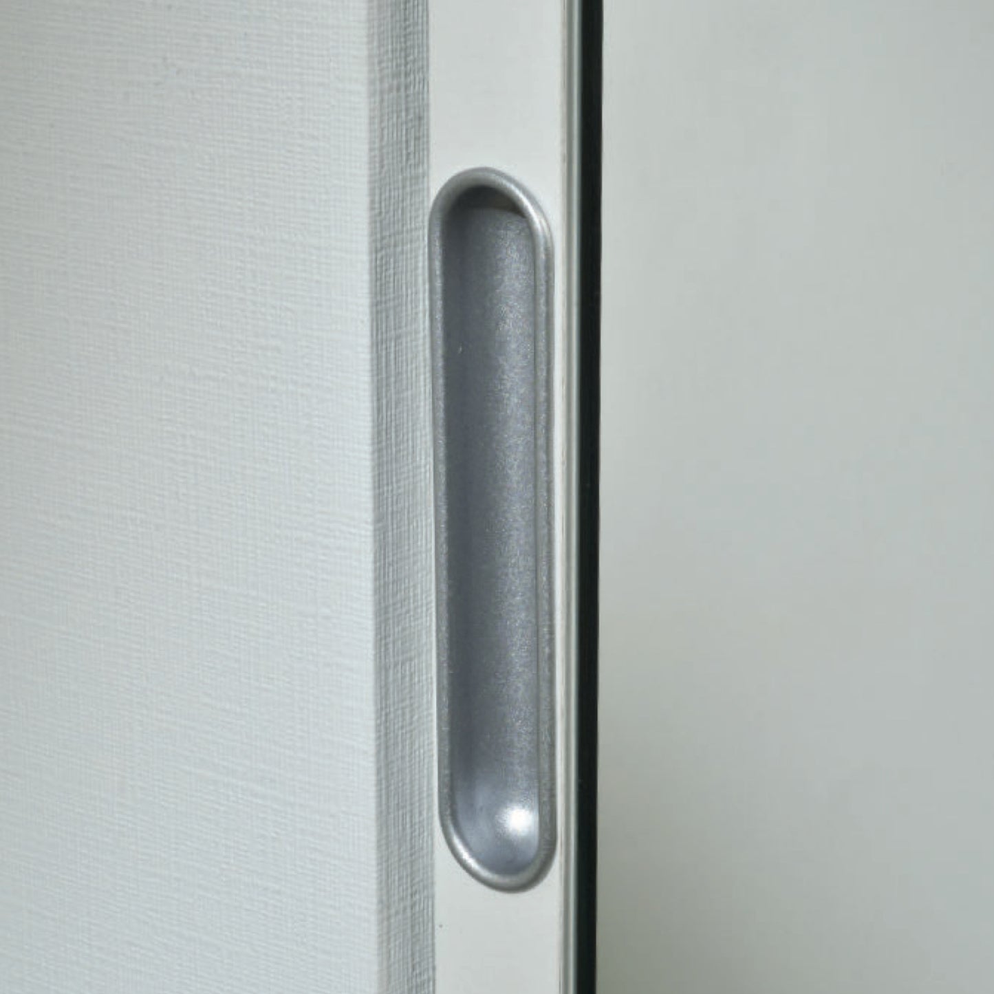 SCARPIERA SPECCHIO CON CINQUE CONTENITORI. FINO A 10 PAIA DI SCARPE.